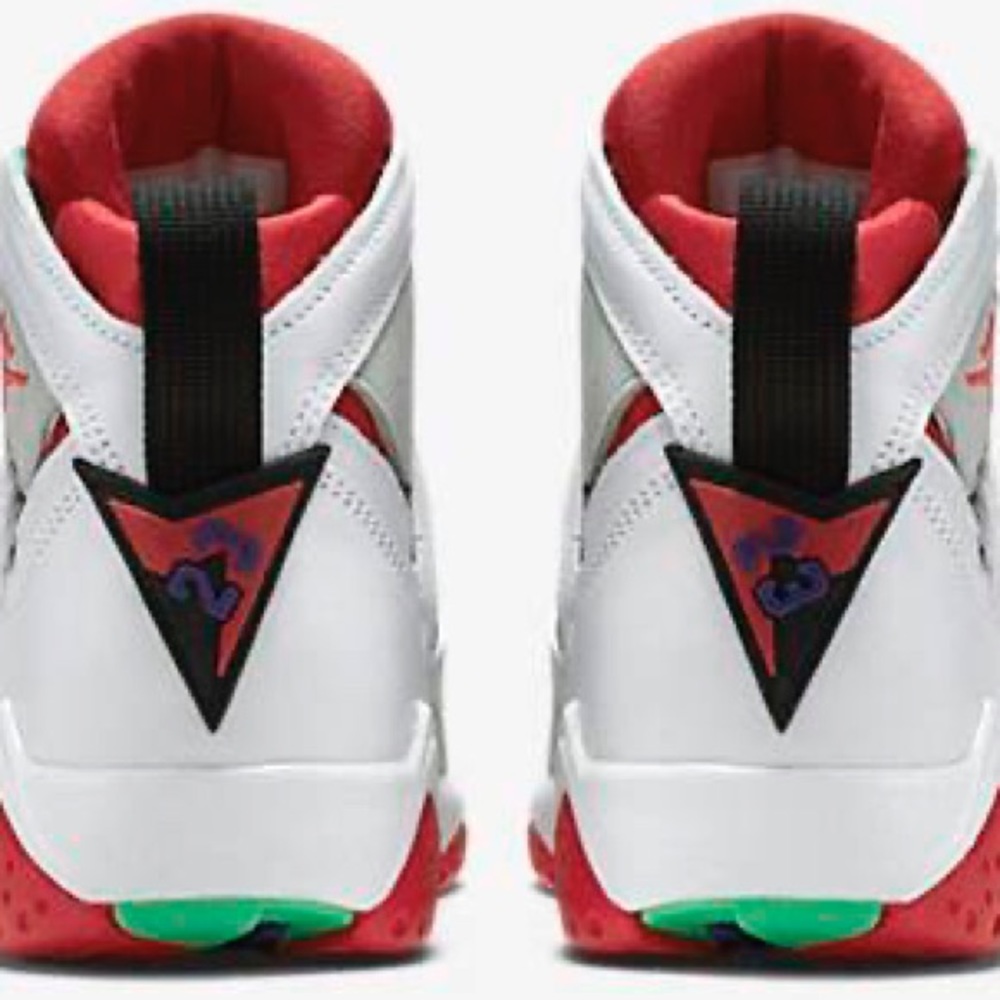 Air Jordan 7 Retro BG Hare Athletic Sneakers - Picture 4 of 7